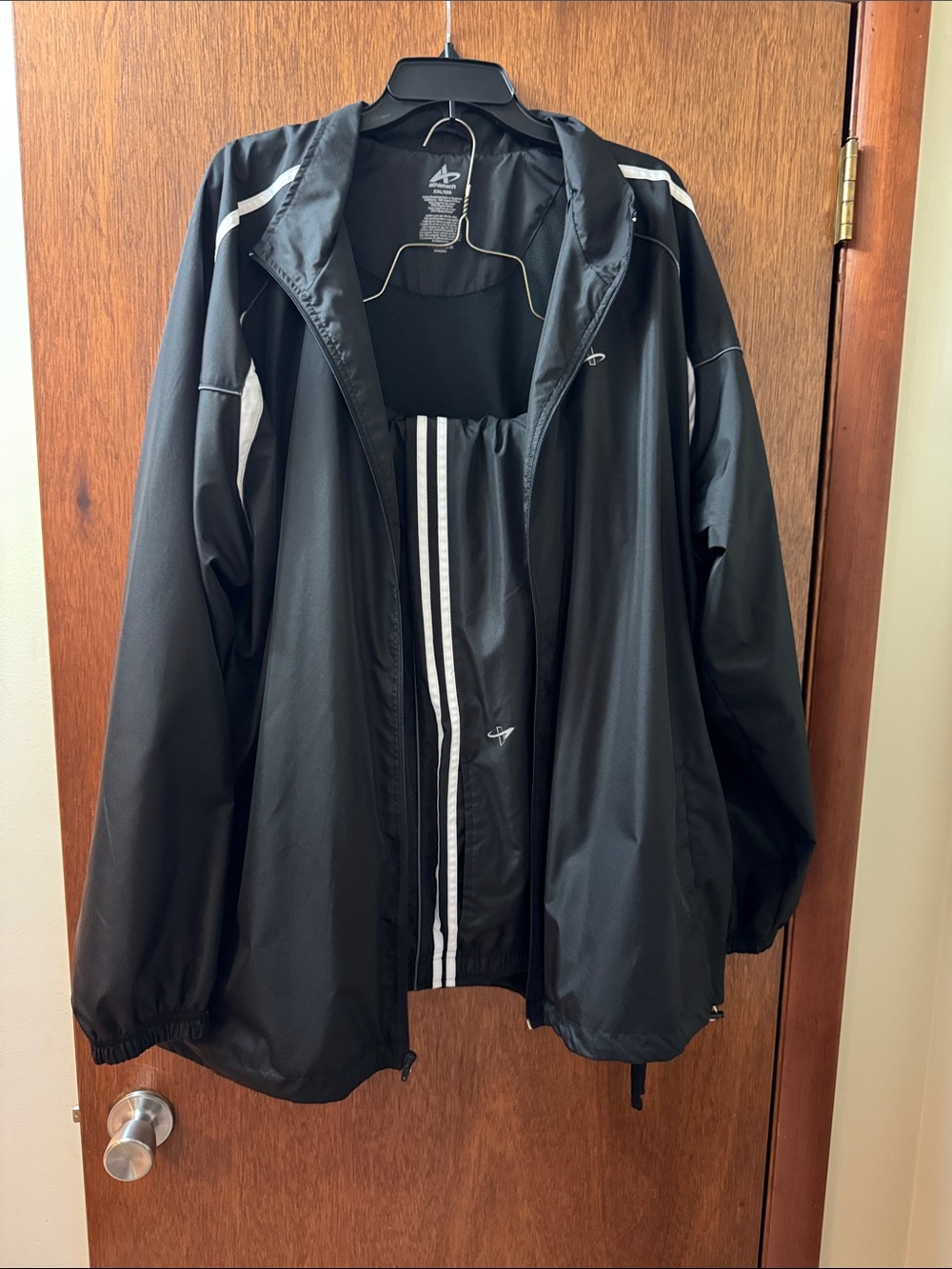Athletech XXL Black Windbreaker Jacket and matching pants & White Trim - Women